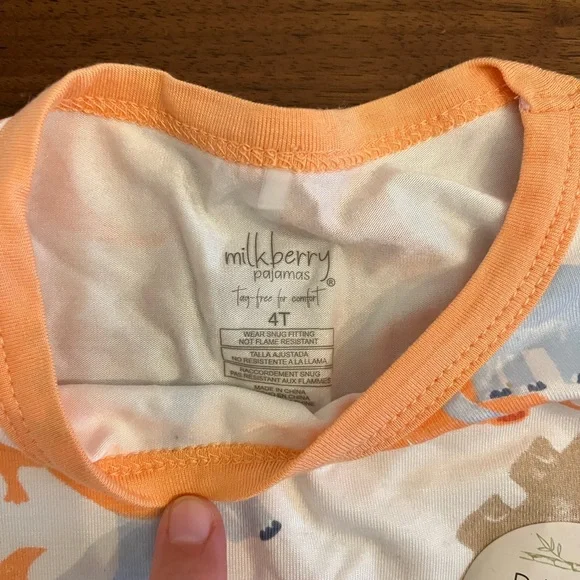 NWT Milkberry Dinosaur Bamboo Pajamas | 4T - Picture 2 of 2
